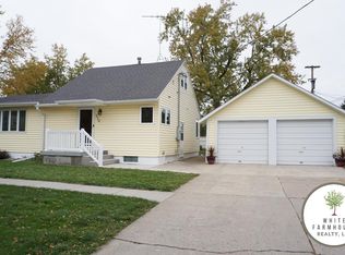 310 S 2nd St, Pender, NE 68047