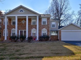 337 Mason Ridge Dr, Saint Charles, MO 63304