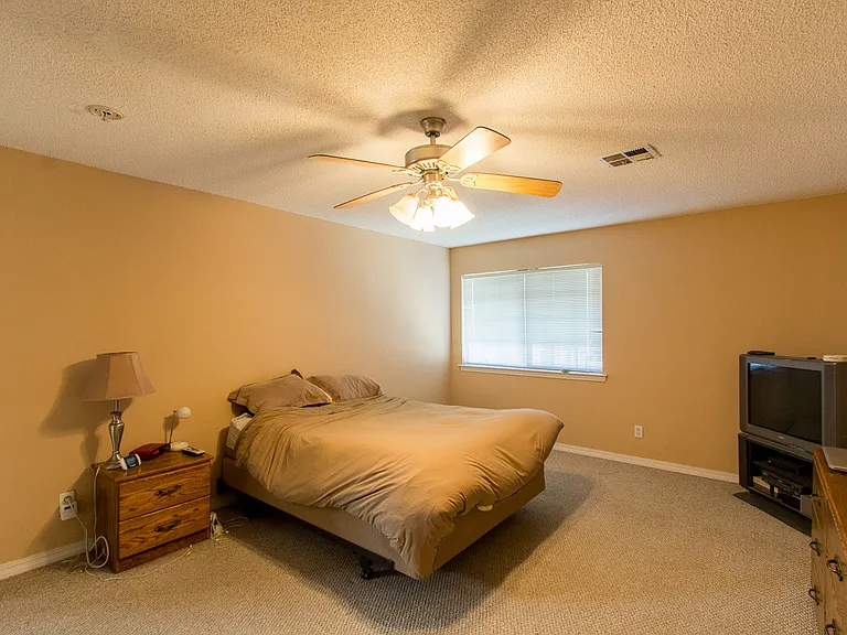 3036 Tierra Polar Dr — Photo 6