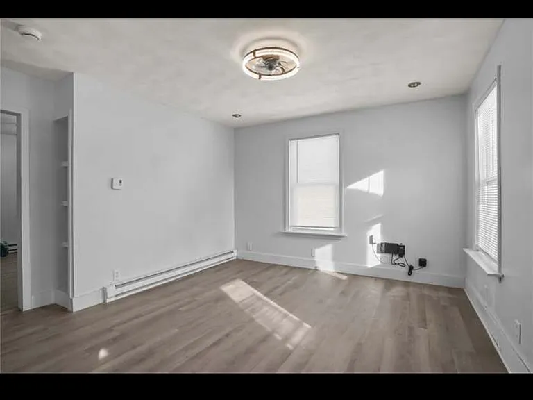 7 Nelson St — Photo 2