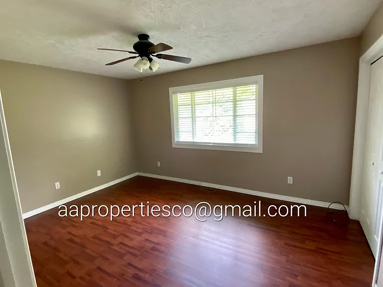 3620 S Holiday Ave — Photo 4