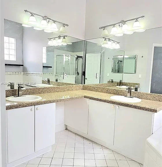21460 SW 90th Ct — Photo 14