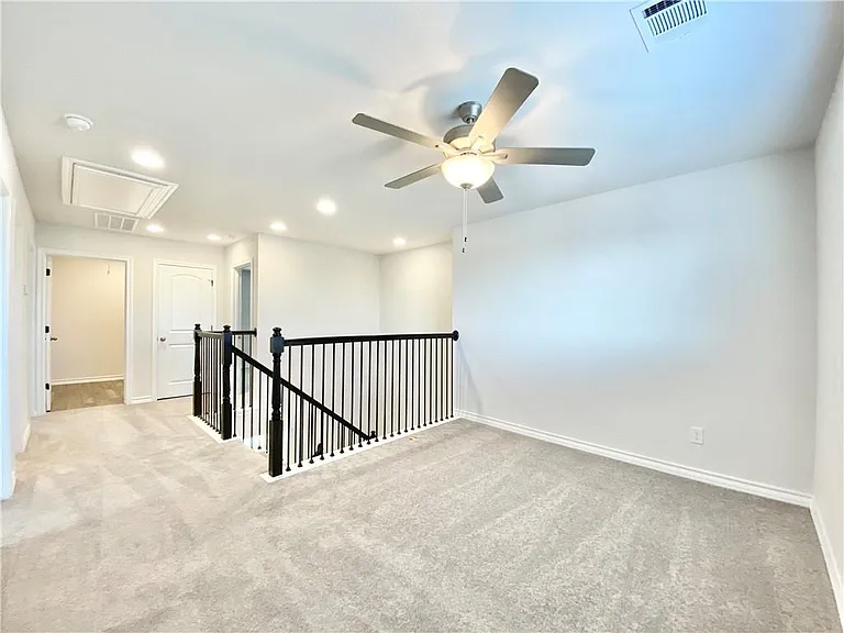 208 Caisson Trl — Photo 23