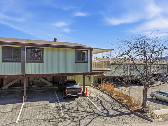 3rd image of 137 McGill Rd #87