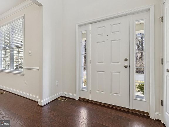 5th image of 10807 Timber View Way