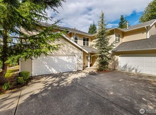 3301 Park Ln #B, Mount Vernon, WA 98273