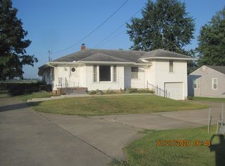1333 Dayton Ave, Washington Court House, OH 43160