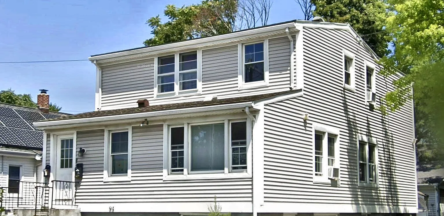 3 bed, 1000 sqft, $3,050 — Photo 1