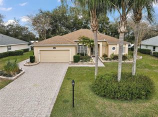 5141 Grove Mnr, Lady Lake, FL 32159