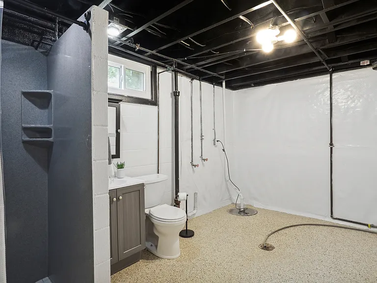 1218 Sunset Dr — Photo 40