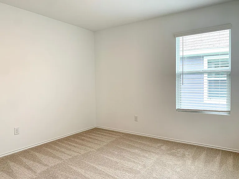 7212 Gray Wolf Ln — Photo 29