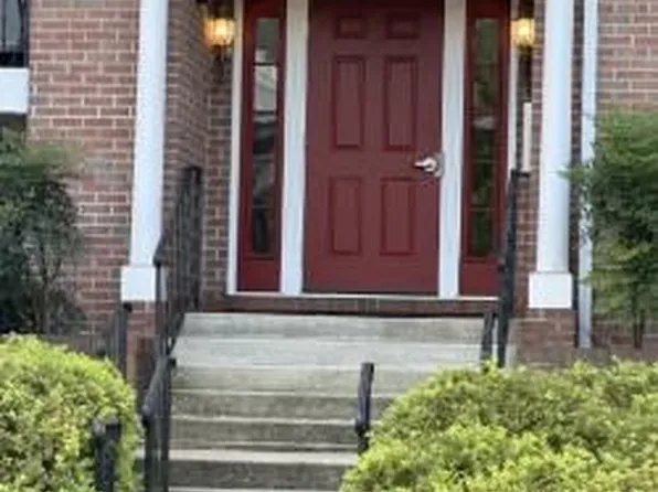 3815 Sunnyfield Ct APT 1C, Hampstead, MD 21074