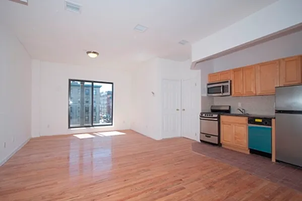 Rented by J Misrahi Realty Corp | media 10