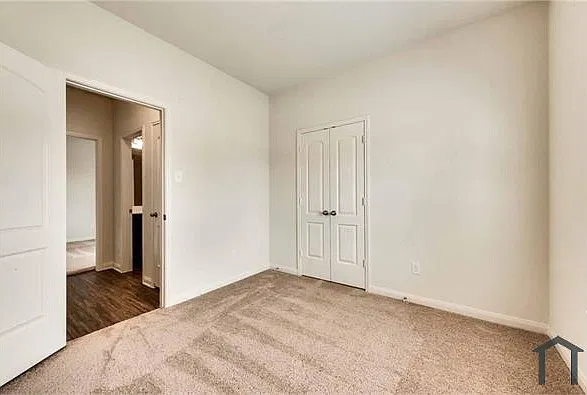 3 bed, 1552 sqft, $2,800 — Photo 2
