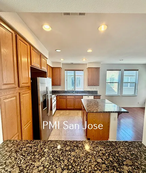 1652 Salamoni Ct — Photo 3