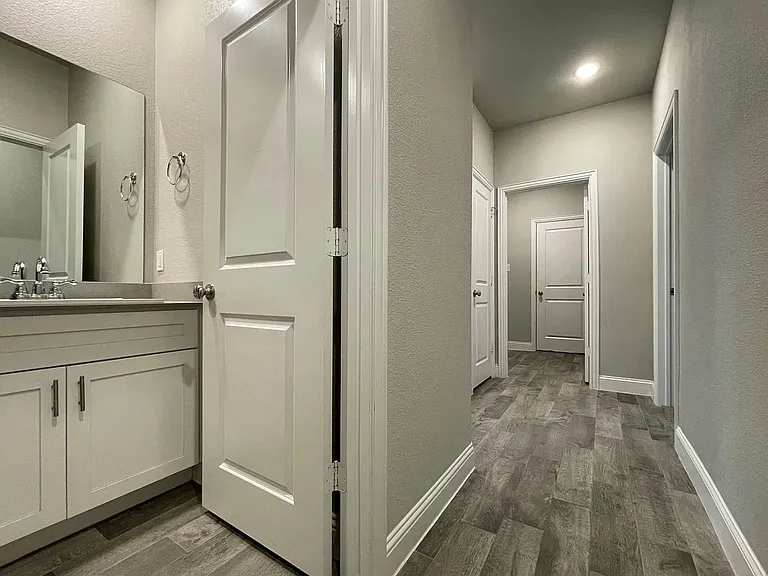 1540 Charismatic Ct — Photo 10