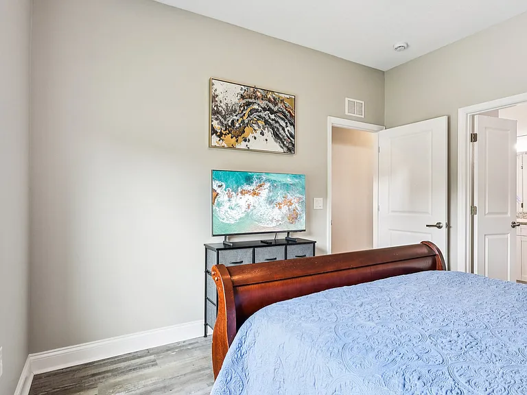 1108 Fox Lake Dr — Photo 10