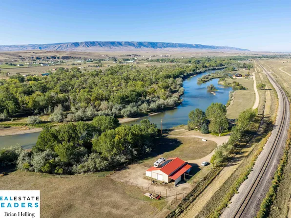 107 Coal Shadow Rd, Glenrock, WY 82637