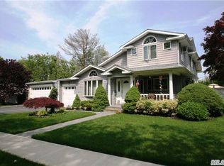 80 Shinnecock Ave, Massapequa, NY 11758