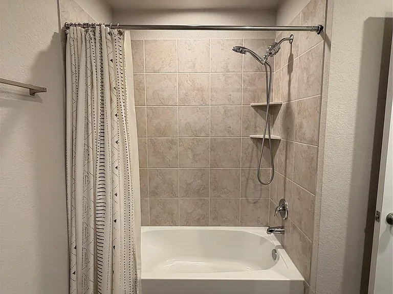 5222 Greenwood Summit Trl — Photo 40