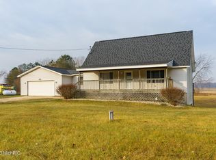 972 Marsh Rd, Plainwell, MI 49080