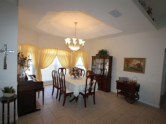 5th image of 1730 Champagne Ave