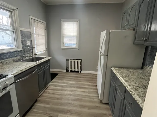 370 Main St Floor 1, Lodi, NJ 07644