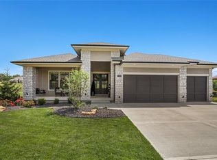 7119 Parkhill St, Shawnee, KS 66216