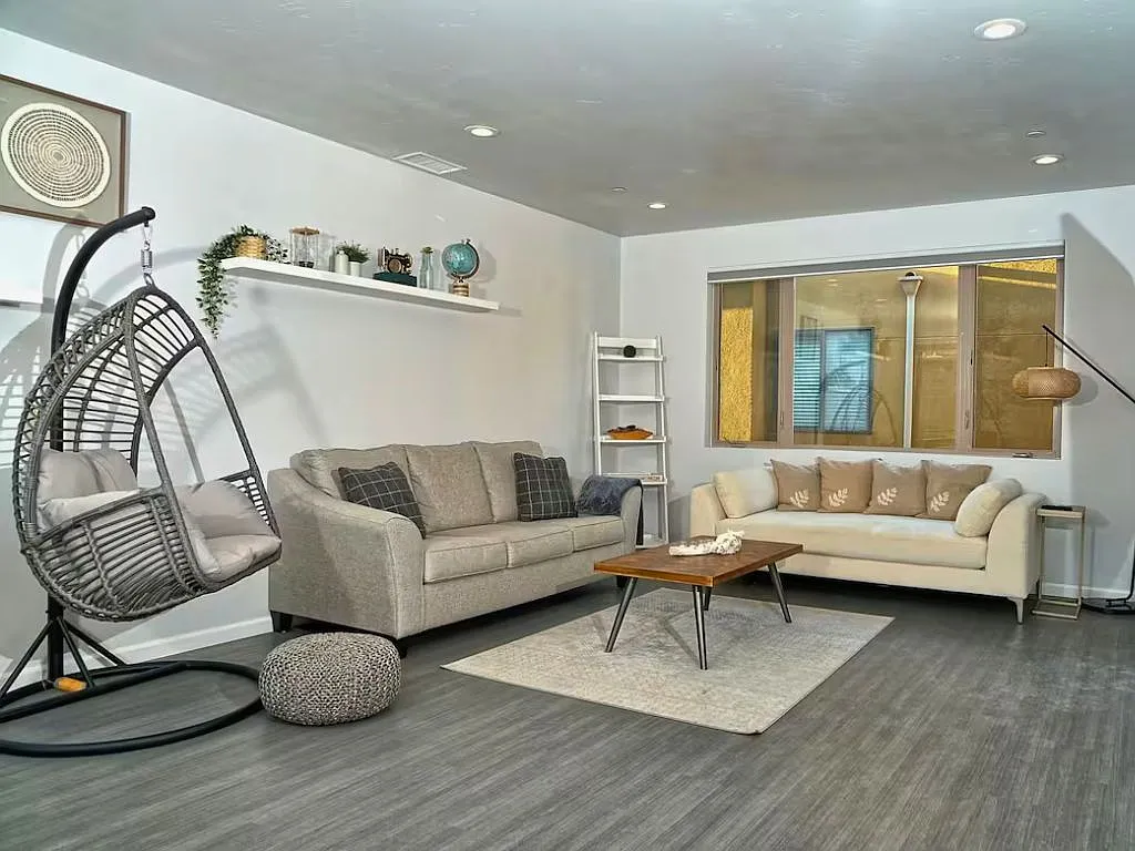 4034 Riviera Drive - 1 — Photo 3
