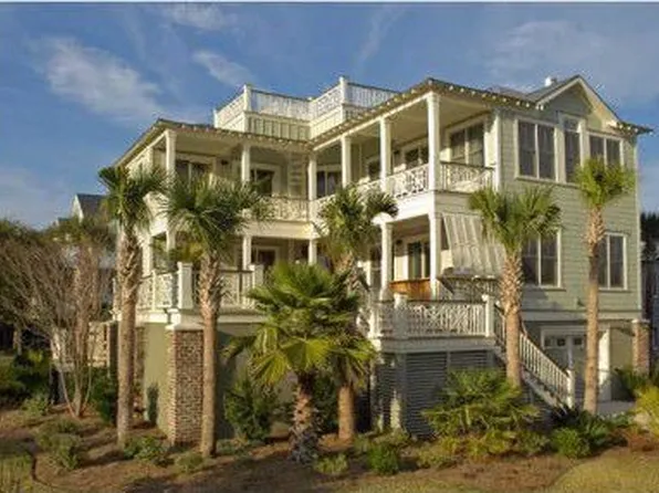 2 Palm Ct, Isle Of Palms, SC 29451