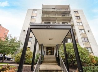 308 Quarry St APT 205, Quincy, MA 02169