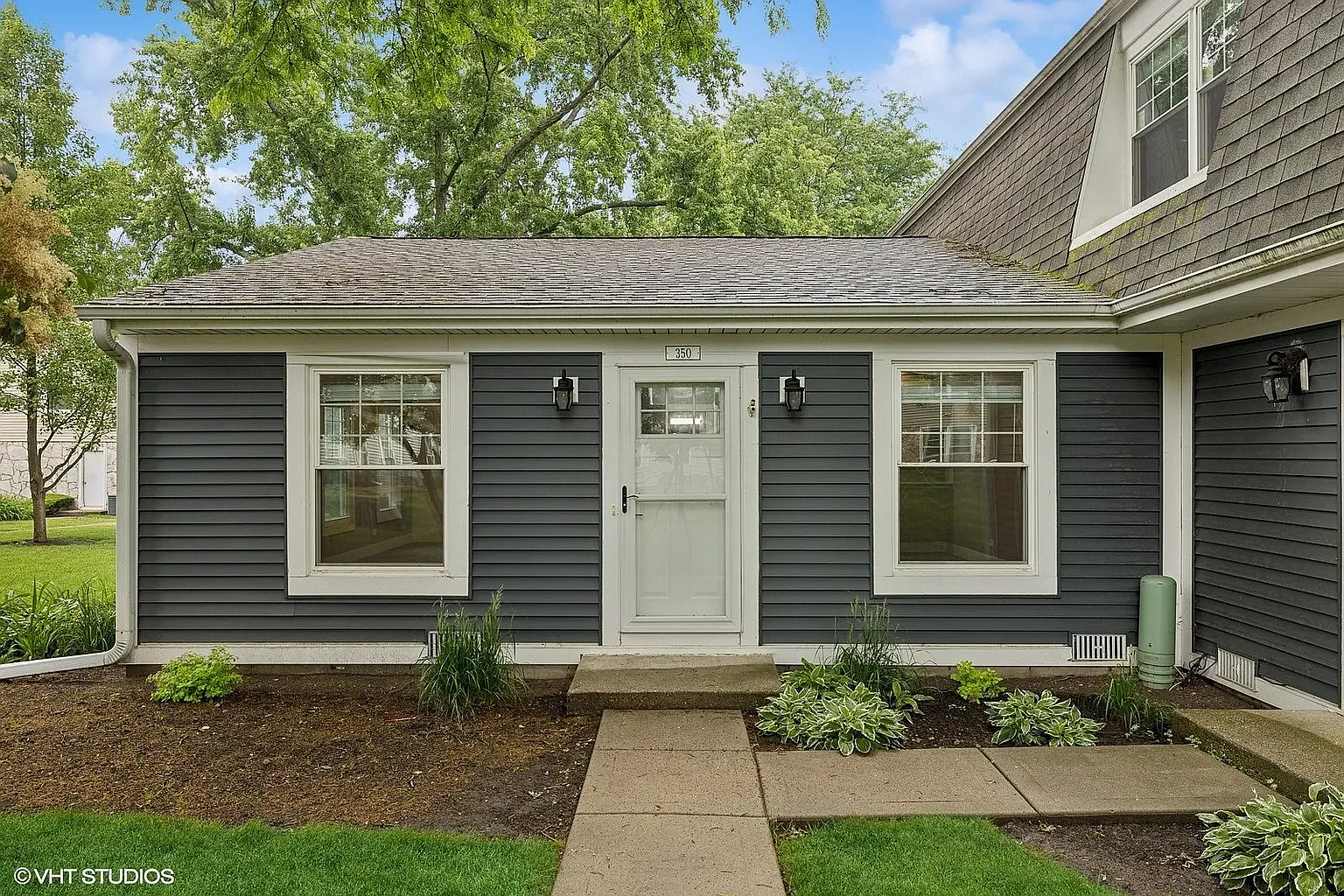 350 Meadow Ct photo 1