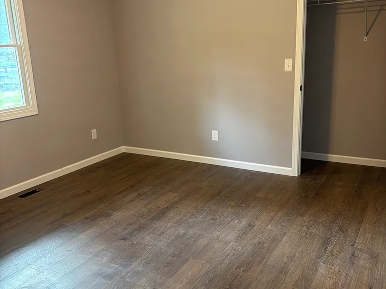 145 N Oak St #2 — Photo 5