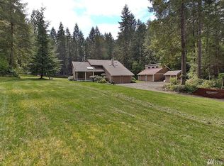 9550 Mountain Beaver Rd SW, Pt Orchard, WA 98367