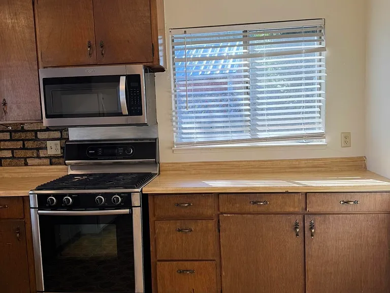 2859 Foskett Ave — Photo 11