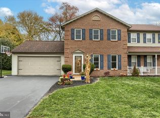 212 Pleasant Hill Dr, Lititz, PA 17543