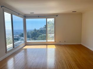 8570 Hollywood Blvd, Los Angeles, CA 90069