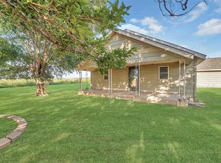 22904 N County Road 1840, Mangum, OK 73554