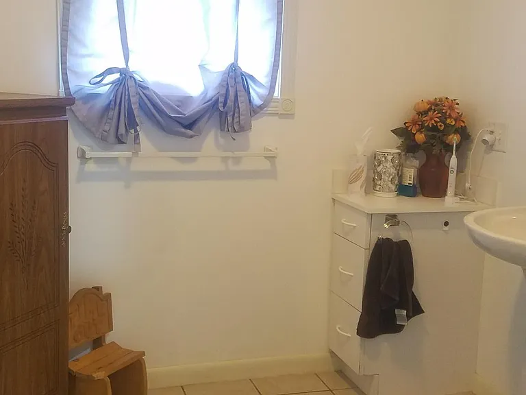 229 Lincoln St — Photo 18