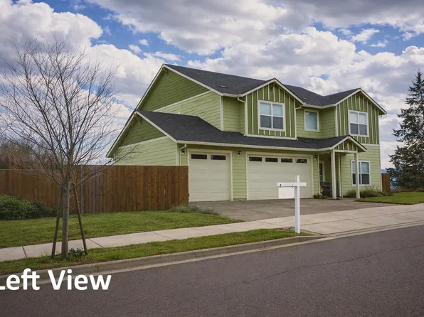 1004 Ruby Meadows Dr, Eagle Pt, OR 97524