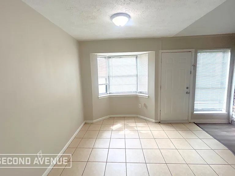 5119 Pennystone Way — Photo 4