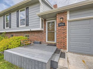 9096 W Elmhurst Ave, Littleton, CO 80128