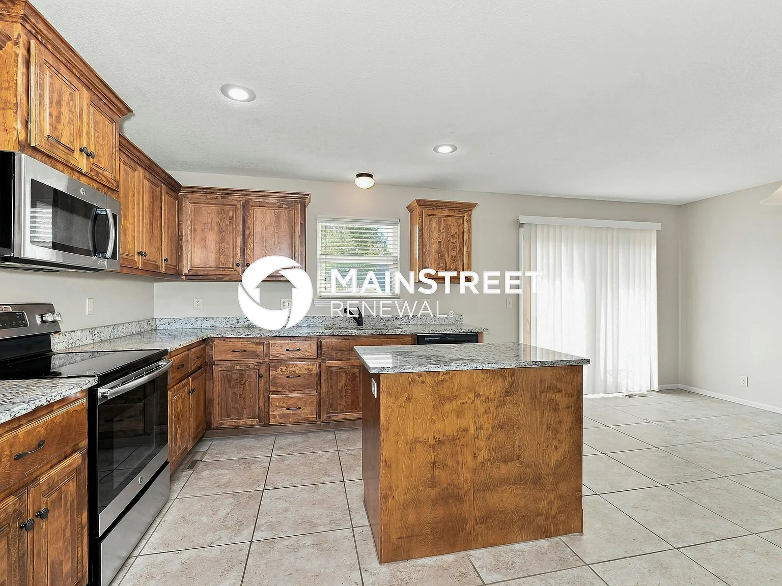 410 Golfview Dr — Photo 4