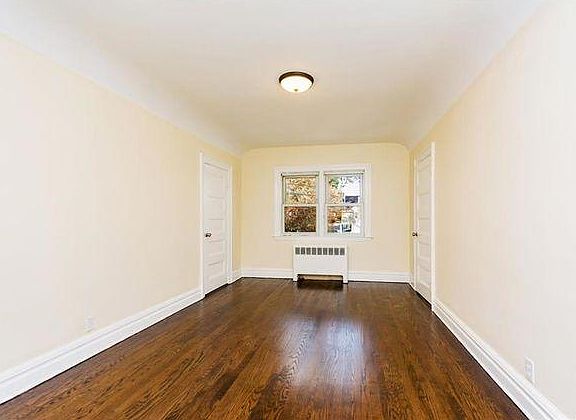 5th image of 72 Sherwood Ave Floor 3