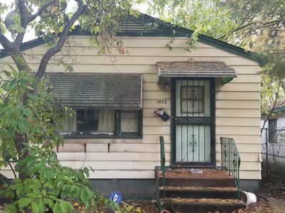 1453 W 18th Ave, Gary, IN, 46407