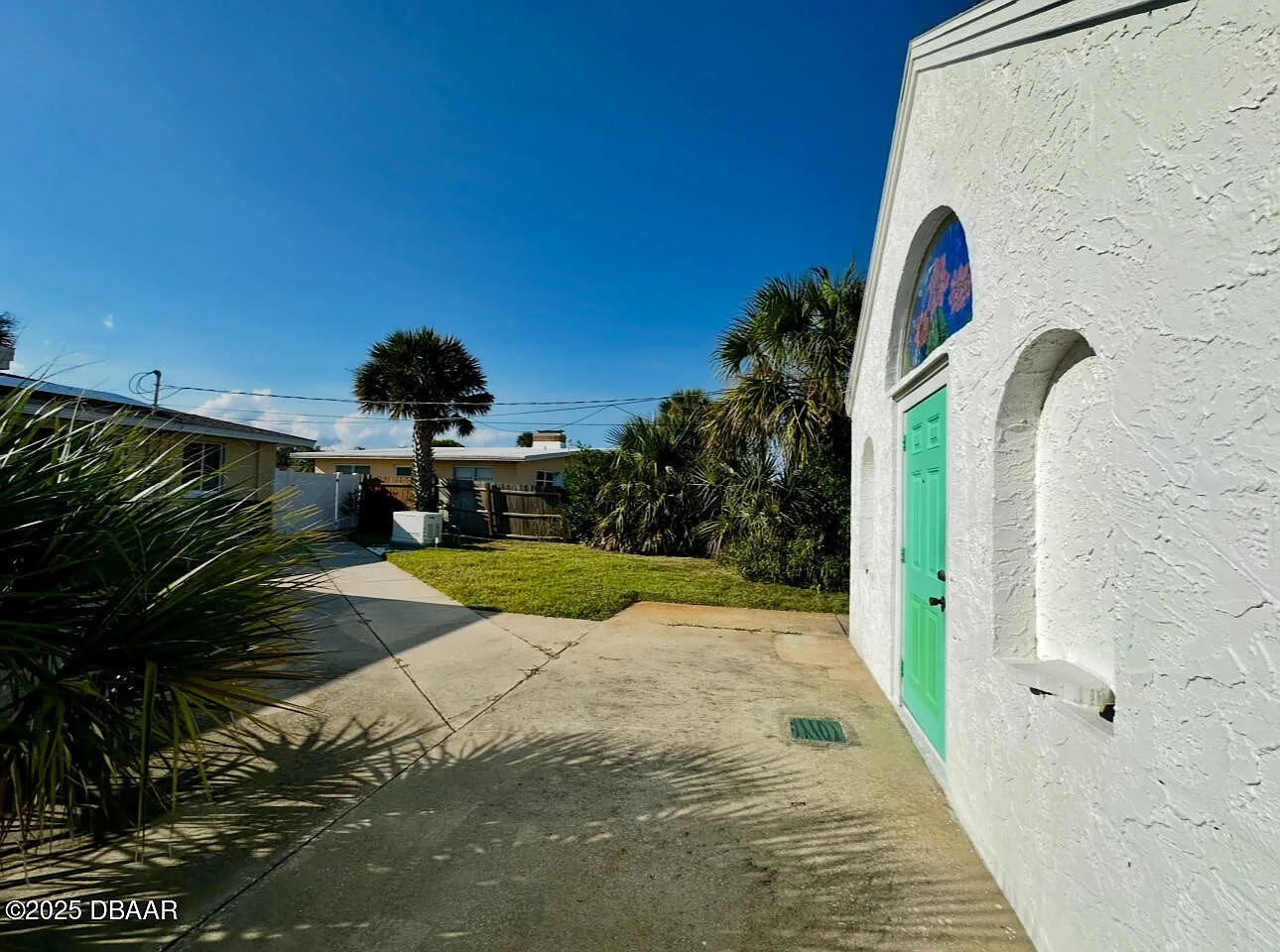 Studio, 1.0 bath, 320 sqft, $1,150 — Photo 2