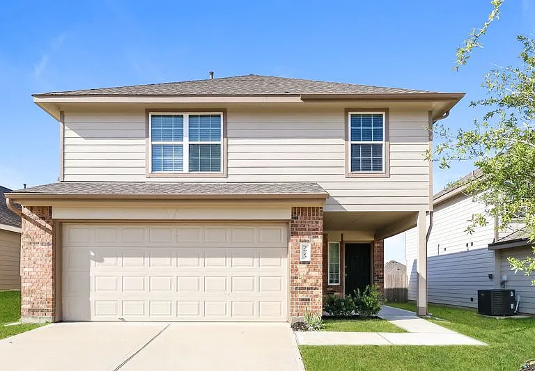 2923 Karin Crest Ln — Photo 1