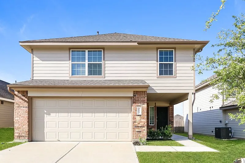 2923 Karin Crest Ln