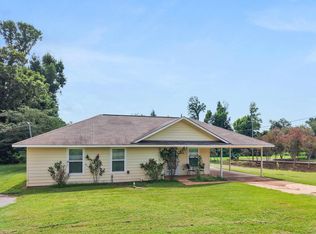 108 N Pecan, Hughes Springs, TX 75656