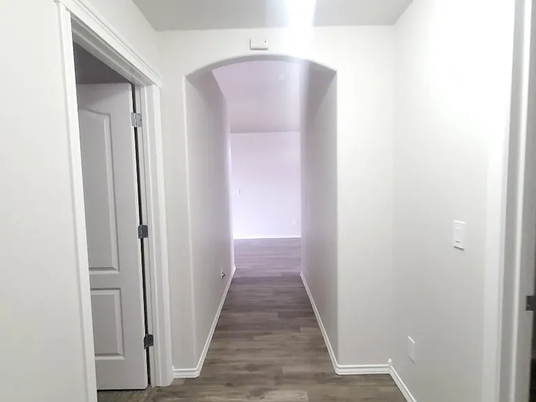 4111 E Iris Ct — Photo 6